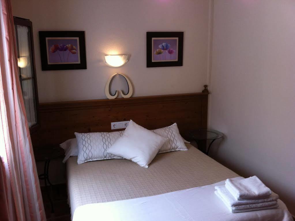 Hostal Costa De La Luz Conil De La Frontera Exterior foto